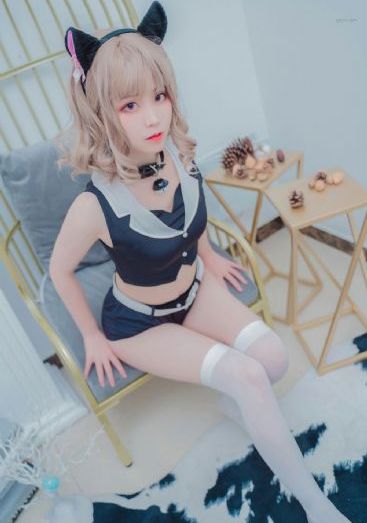 两个人免费高清视频www_1080高清完整版