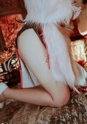 我在性俱乐部沦为玩物_JVID性感写真
