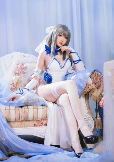 年轻女教师2在线观看_暖暖免费观看视频